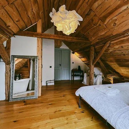 Apartment Wiejski Sosna I Wilk -